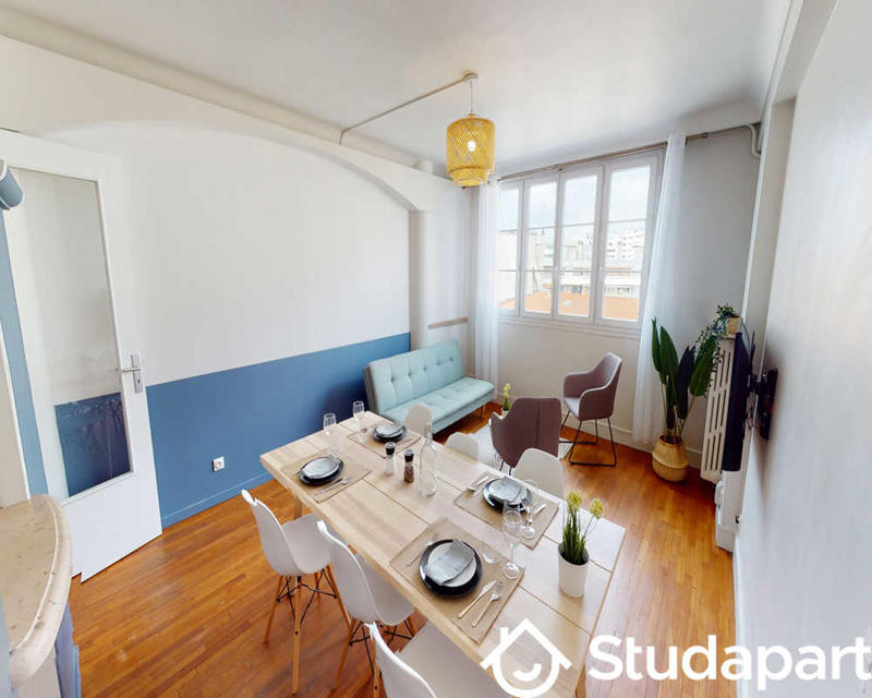 Chambre - 110 m² - 1 pièce