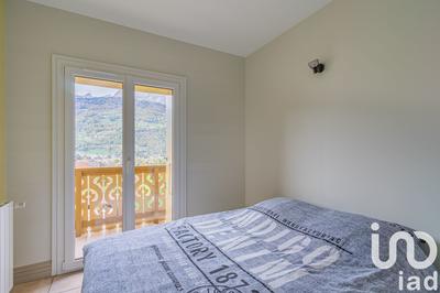 Maison - 180 m² - 7 pièces