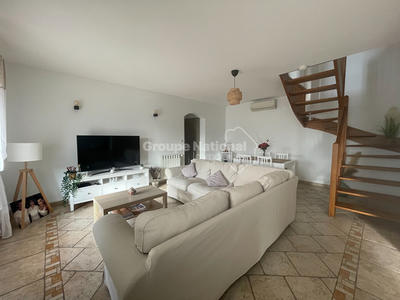 Maison - 122 m² - 6 pièces