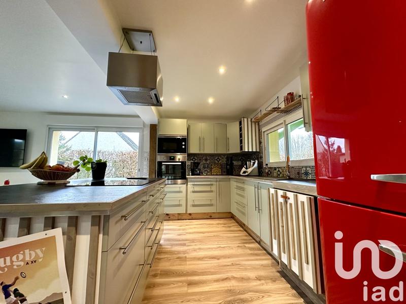 Maison - 97 m² - 4 pièces