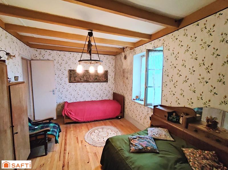 Maison - 200 m² - 11 pièces