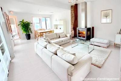 Maison traditionnelle - 107 m² - 4 pièces