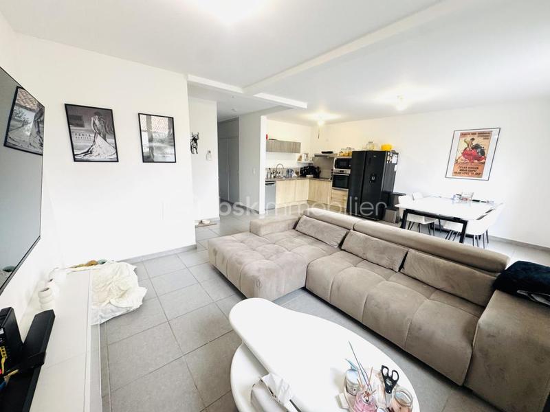 Immeuble - 130 m² - 7 pièces