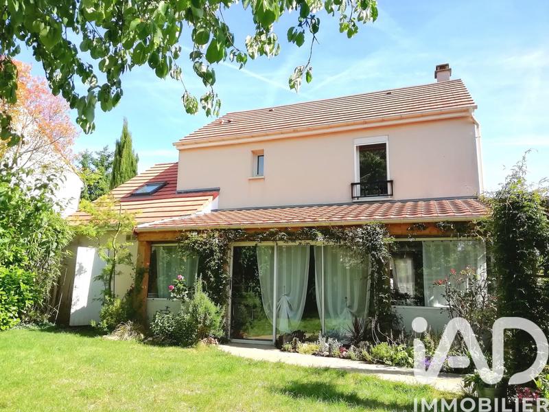 Maison - 136 m² - 7 pièces