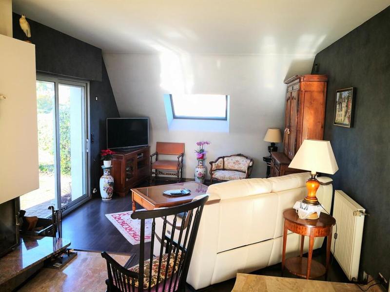 Propriété - 240 m² - 10 pièces