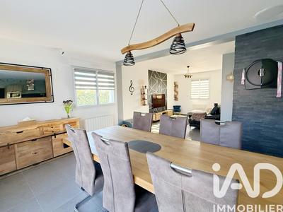 Maison - 133 m² - 6 pièces