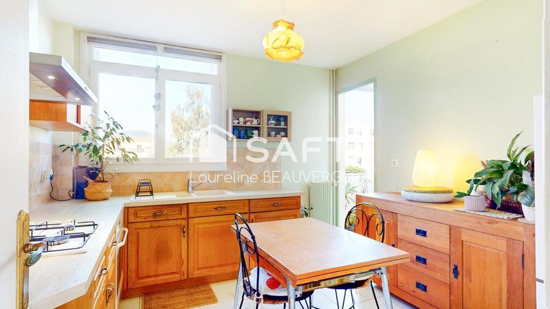 Appartement - 77 m² - 3 pièces