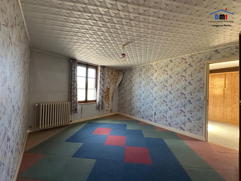 Maison - 96 m² - 3 pièces