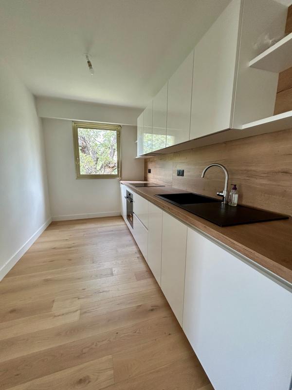 Appartement - 84 m² - 3 pièces