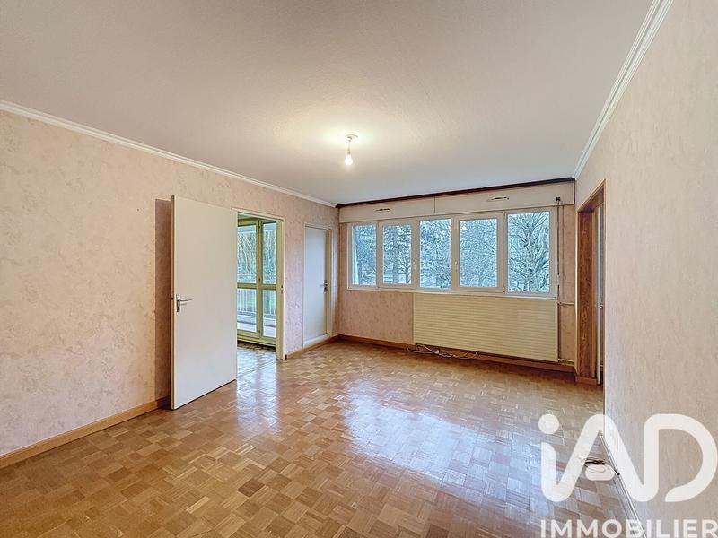 Appartement - 90 m² - 4 pièces