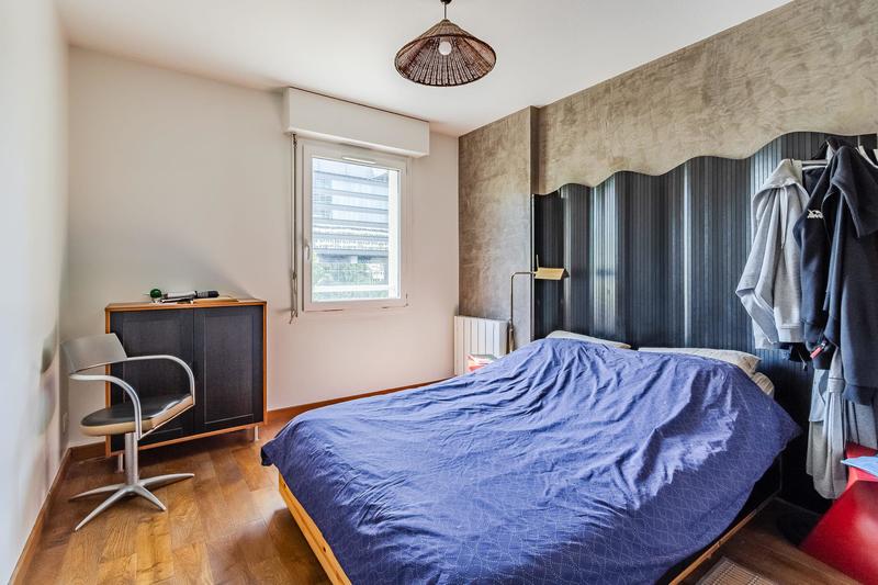 Appartement - 99 m² - 4 pièces