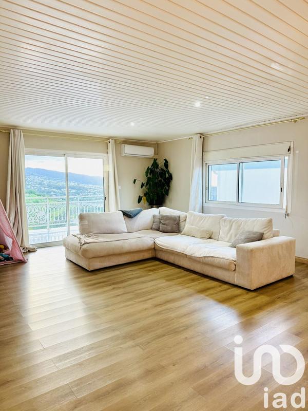 Maison - 265 m² - 5 pièces