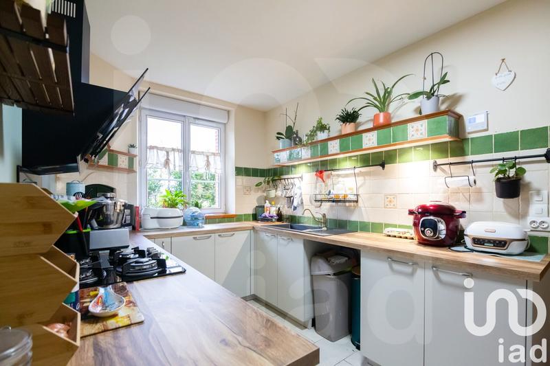 Maison - 165 m² - 9 pièces