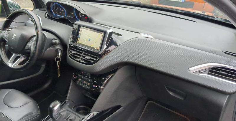 Peugeot 2008 1.6 BlueHDi 100 Active