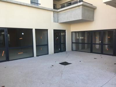 Local commercial - 320 m²