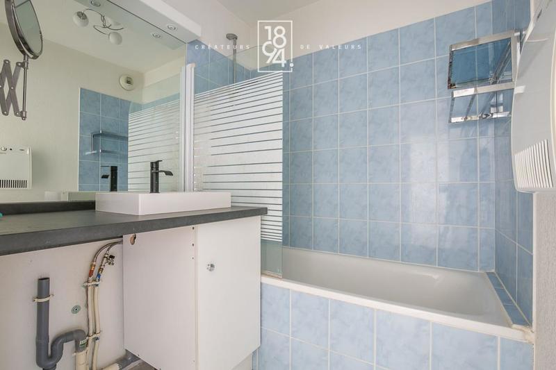 Appartement - 65 m² - 3 pièces