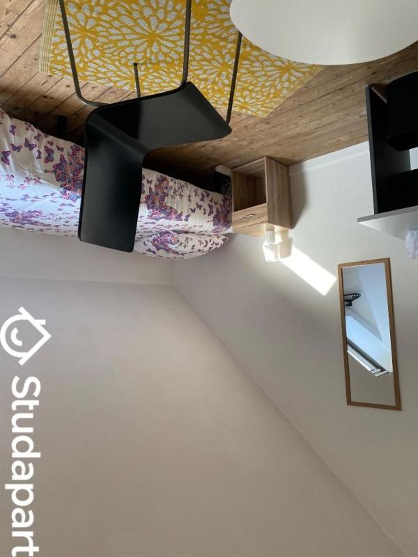 Chambre - 8 m² - 1 pièce