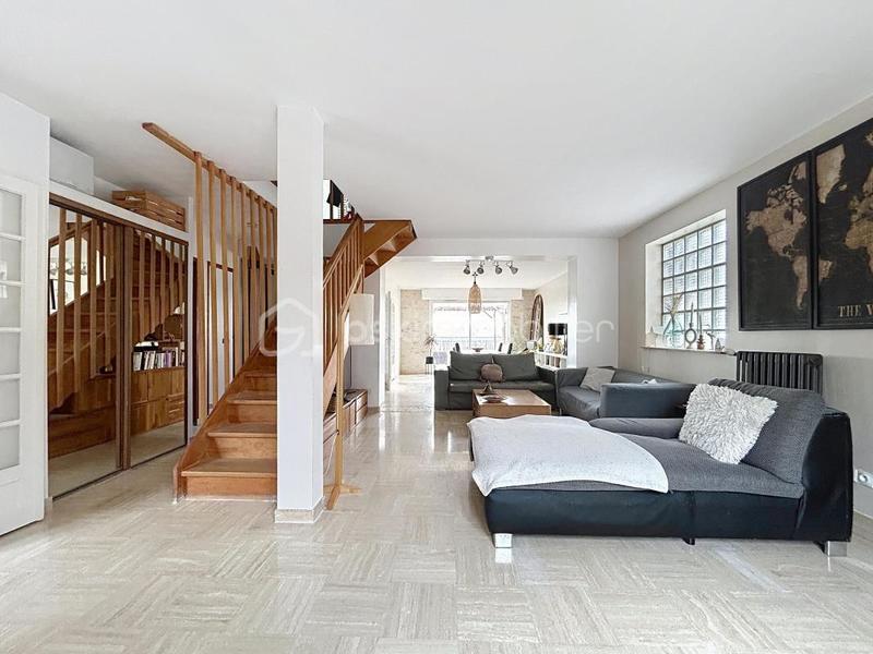 Villa - 160 m² - 8 pièces