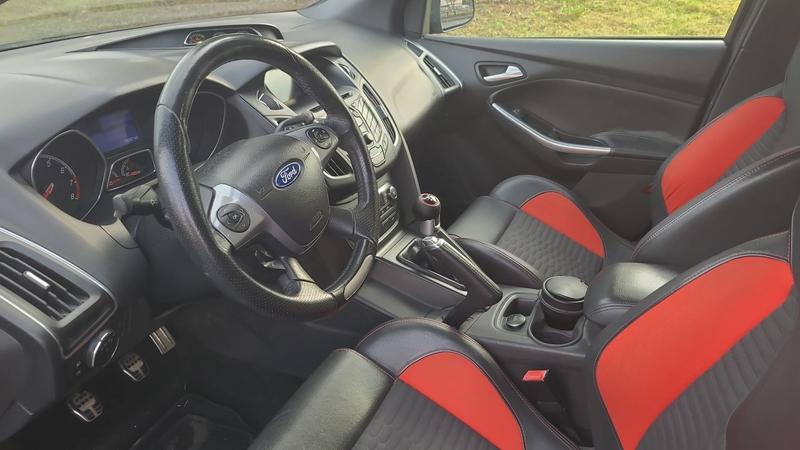 Ford Focus 2.0 EcoBoost 250 St