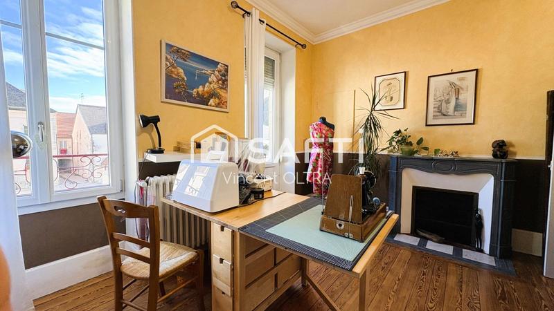 Maison - 168 m² - 9 pièces