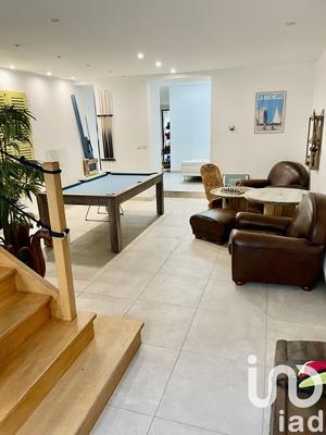 Maison de village - 240 m² - 8 pièces