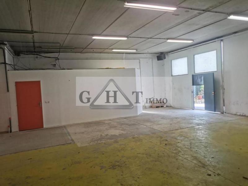Entrepôt - 145 m²