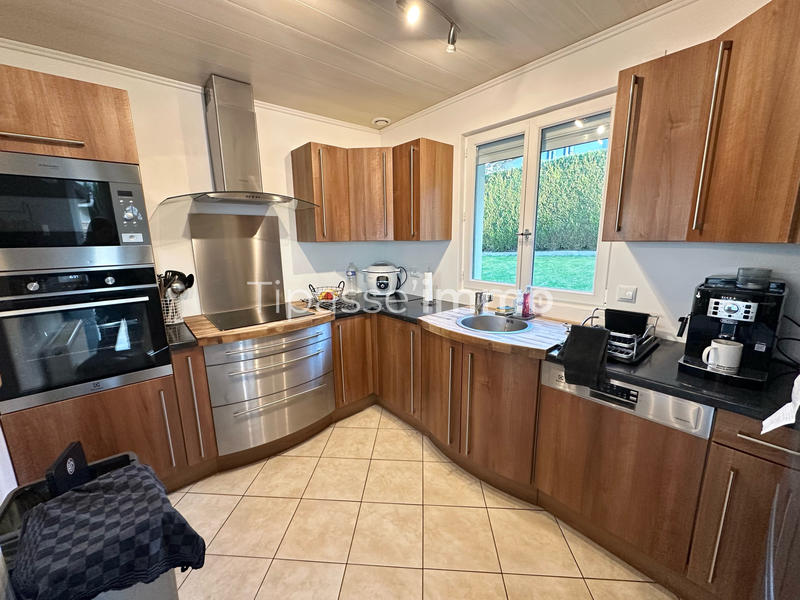 Maison - 80 m² - 4 pièces