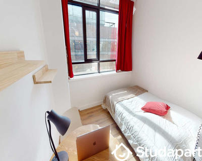 Chambre - 190 m² - 1 pièce