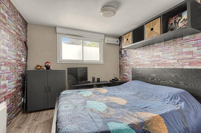 Maison - 180 m² - 6 pièces