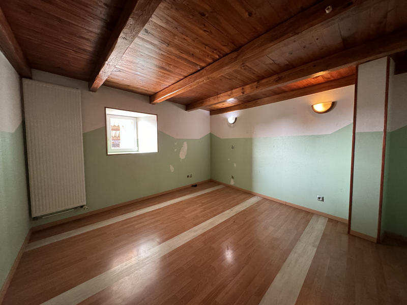 Maison - 161 m² - 7 pièces