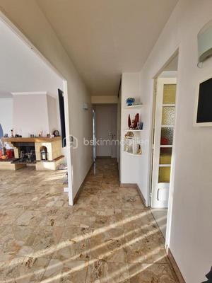 Maison - 165 m² - 8 pièces