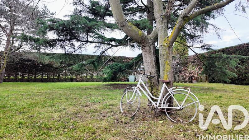 Maison - 180 m² - 8 pièces