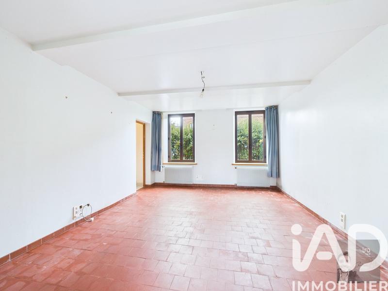 Maison - 230 m² - 8 pièces