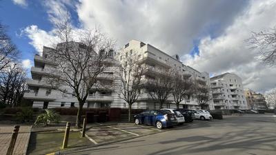 Parking / Garage - 15 m²