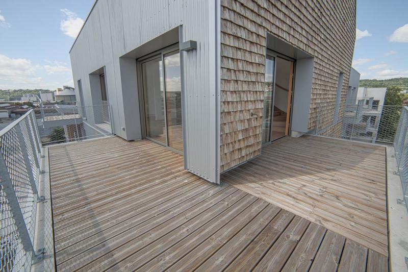 Duplex - 142 m² - 5 pièces