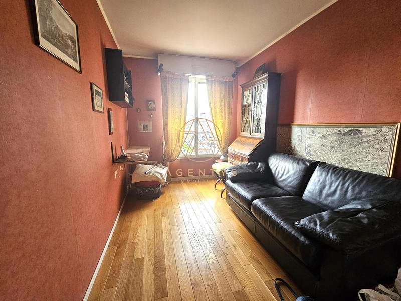 Appartement - 79 m² - 4 pièces