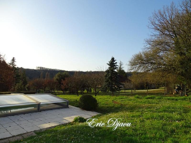 Maison - 236 m² - 10 pièces