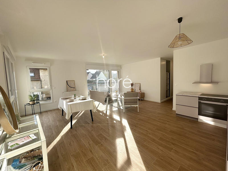 Appartement - 86 m² - 4 pièces