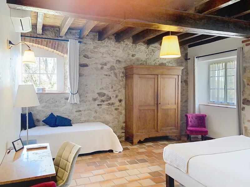 Maison ancienne - 532 m² - 11 pièces