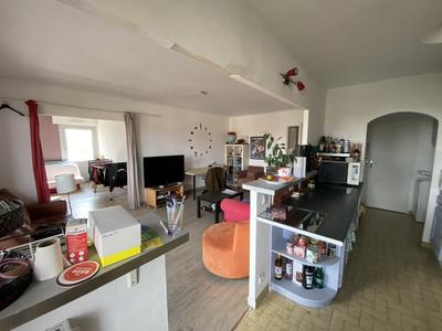 Appartement - 82 m² - 4 pièces