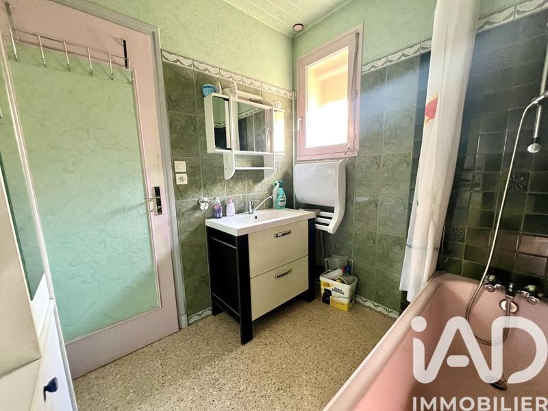 Maison - 98 m² - 5 pièces