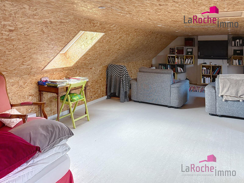 Maison - 190 m² - 8 pièces