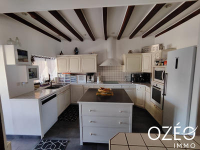 Maison - 138 m² - 6 pièces