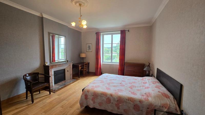 Maison de maîtres - 396 m² - 10 pièces