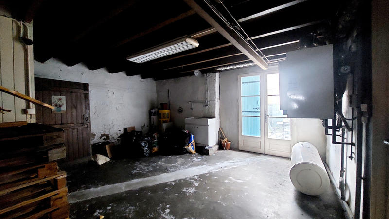 Maison - 180 m² - 7 pièces