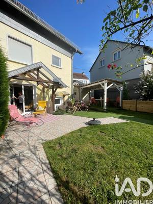 Maison - 138 m² - 7 pièces