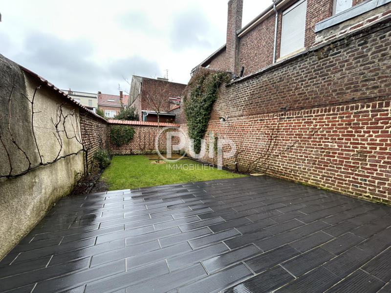 Maison - 145 m² - 10 pièces