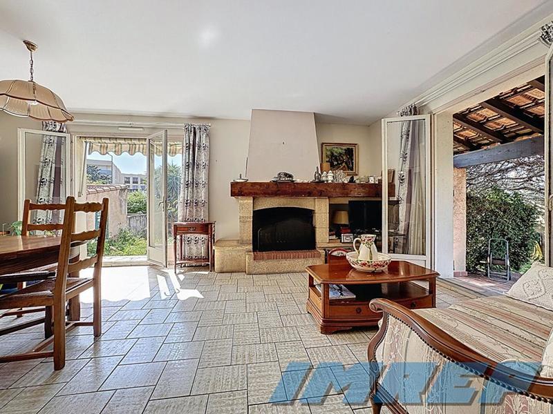 Maison - 105 m² - 5 pièces