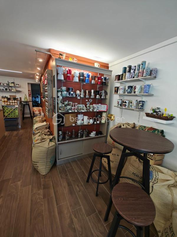 Bureau - 45 m² - 2 pièces