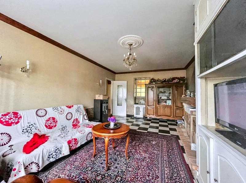 Maison - 163 m² - 7 pièces